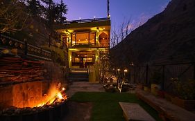 Zostel Dobhi, Manali